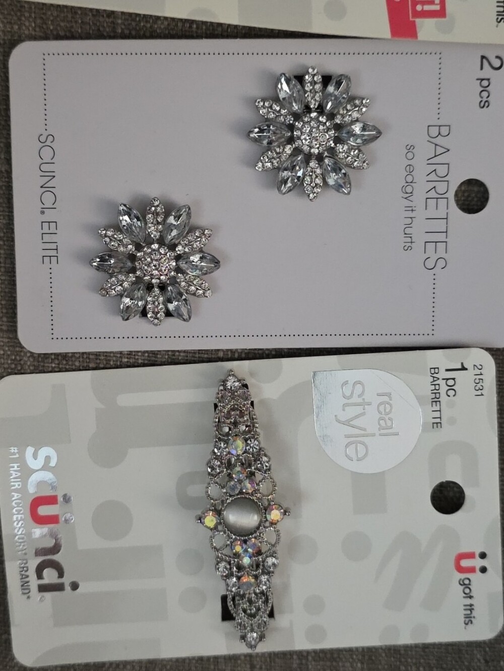 scunci Silver Crystal Floral and Jeweled Barrettes Set
